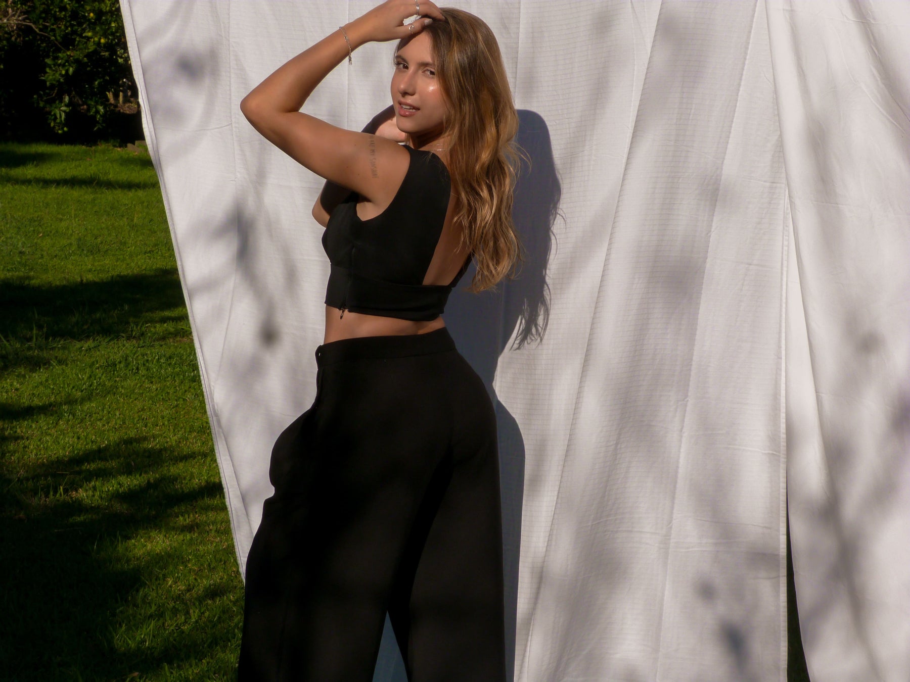 Essential Pants Black